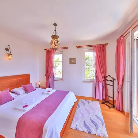 Villa Lagun
